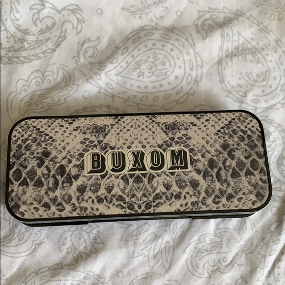 NEW Buxom nude eyeshadow palette - Picture 1 of 6